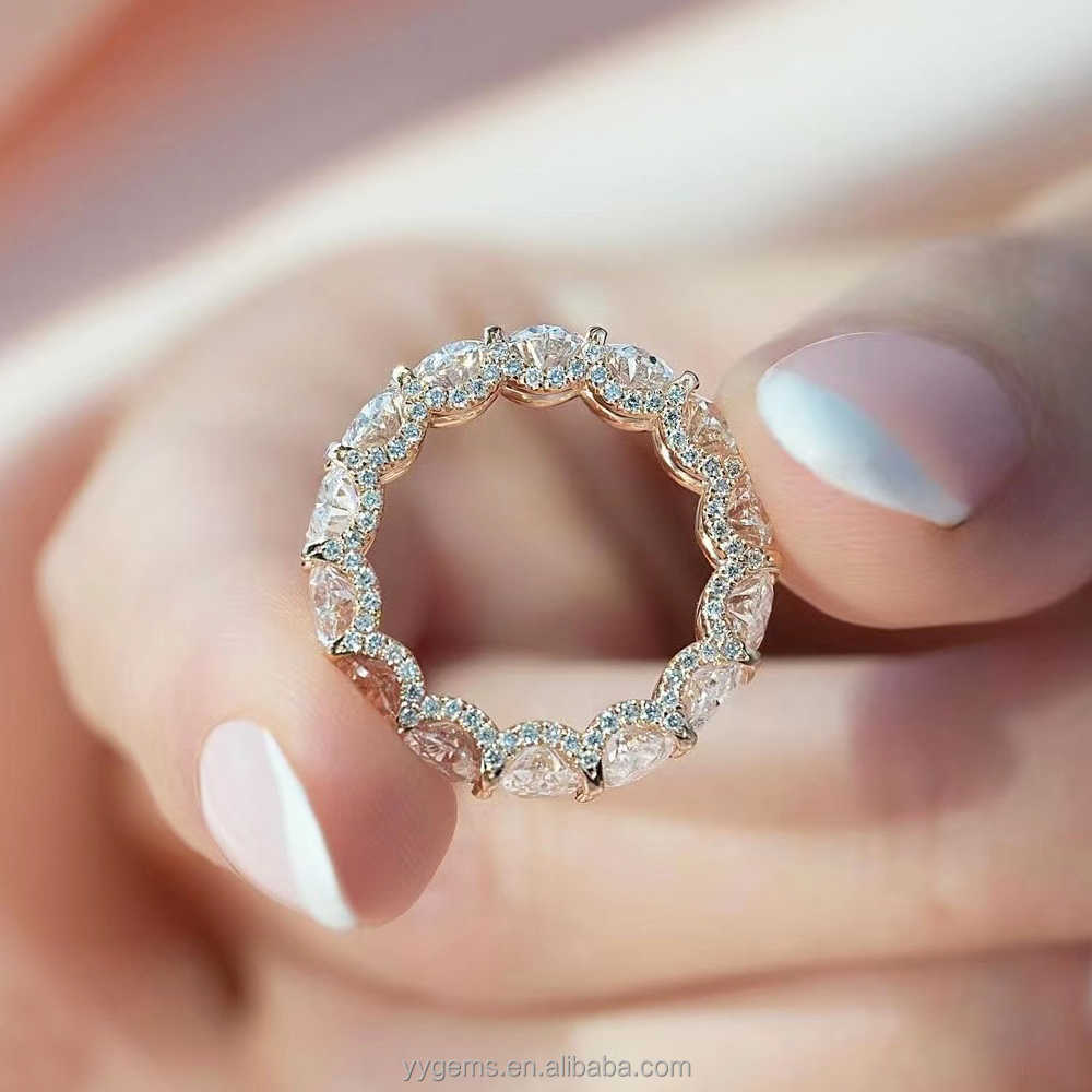 Fine jewelry stunning 10K/14K/18K gold pave prong oval moissanite eternity wedding band rings for women forever