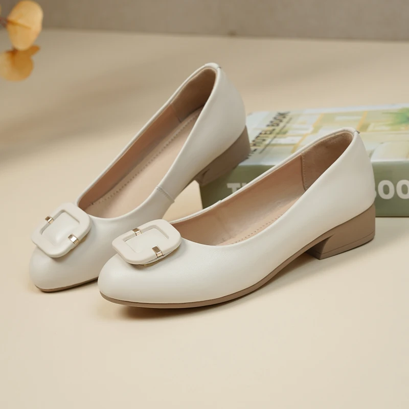 AIYUQI Beanie Shoes Women Genuine Leather Spring Shoes Women Large Size Non-Slip Women's Shoes