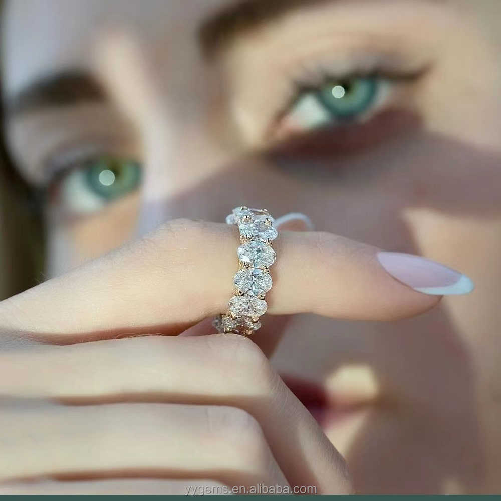 Fine jewelry stunning 10K/14K/18K gold pave prong oval moissanite eternity wedding band rings for women forever