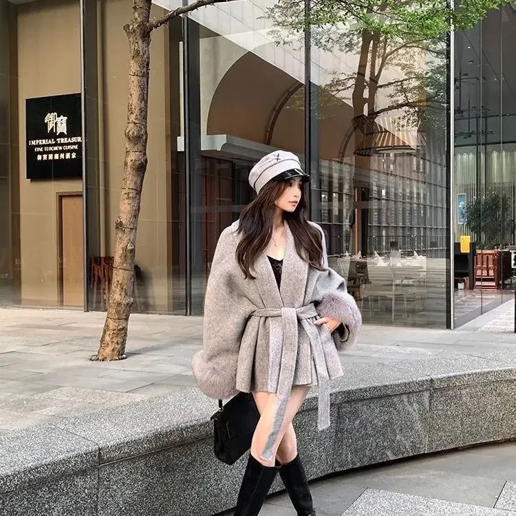 Korean Fashion Black Strapped Woolen Coat Women Clothing Spring and Autumn Loose Premium Splicing Hairy Sleeve Winter Coats 241202