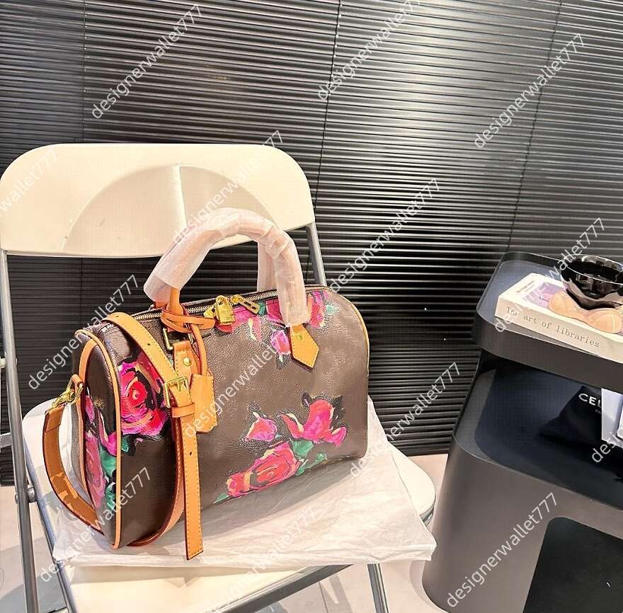 New luxury womens tote bag rose flower genuine leather shoulder vintage crossbody bags designer Bags handbag retro travel purse high quality