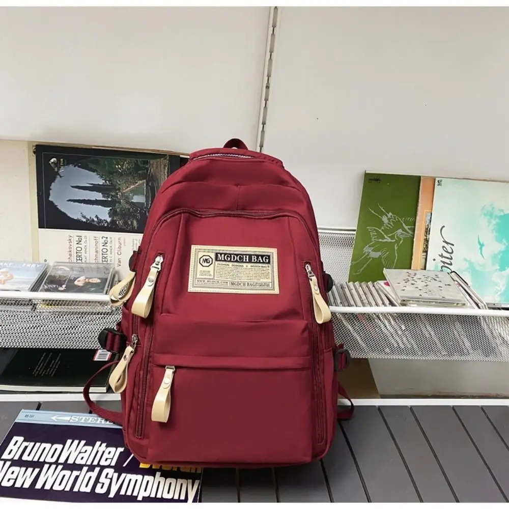 Womens Girl Backpack Cool Leisure Fashion College Laptop Female Student Backpack Travel Nylon Book Fashion Backpack 241206