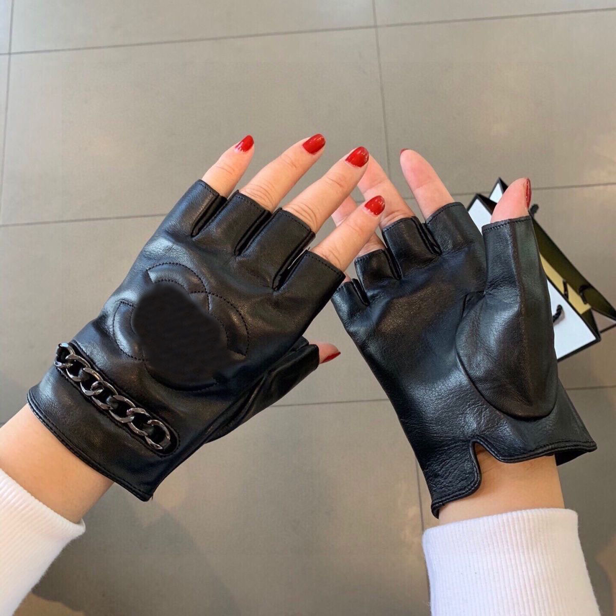 Fingerless Gloves Five Fingers Gloves Designer Open fingered gloves leather glove ladies sheepskin winter mitten for women Fingerless riding gloves