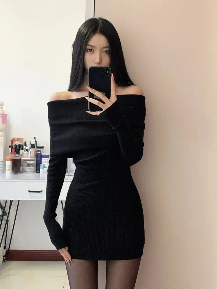 Ultra thin waist tuned solid dress with slanted collar and long sleeves fashionable Y2k aesthetic vest for women sweet elegant and chic dress 241206
