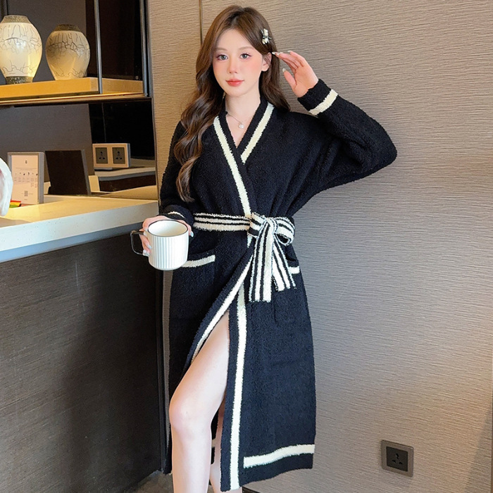 2025 Designer s new women s winter semi wool nightgown trend thickened wool soft infinity bathrobe sexy lightweight luxury style medium sleepwear