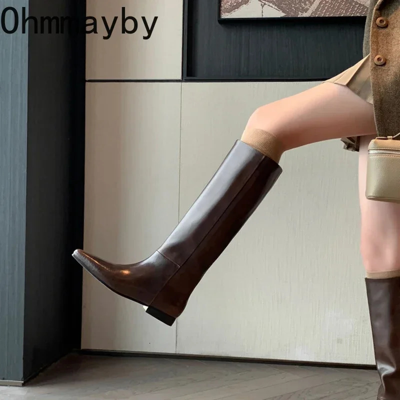 Retro Womens Knee High Boots Fashion Slippery Long Boots Autumn Winter Low Boots Womens Warm Short Fur Velvet Shoes 241205