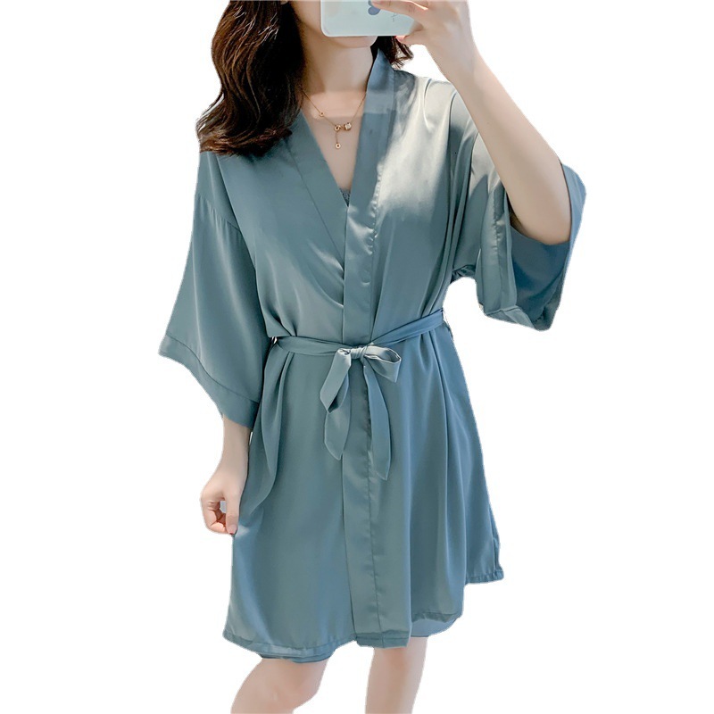 2025 Designer s new ice thin solid color fashion summer mid length bathrobe short sleeved kimono pajamas