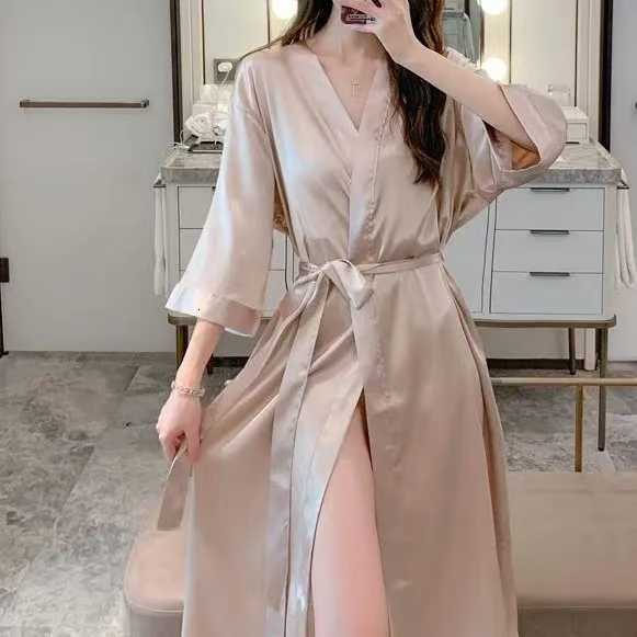 2025 Designer s new pajamas women fashion s summer slim ice silk nightgowns home wear hotel bathrobes