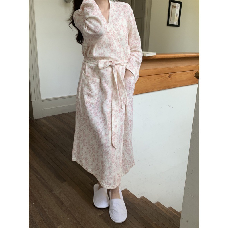 2025 Designer s fashion autumn new INS Korean gentle lazy long sleeved home nightgown bathrobe sweet girl