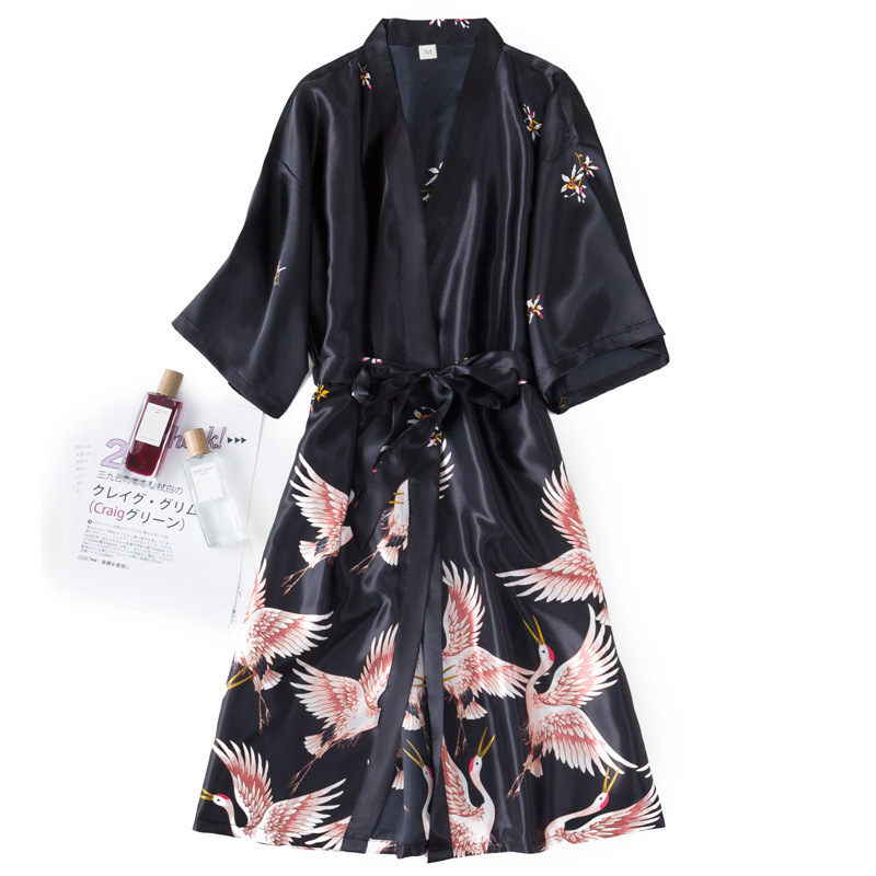 2025 Designer s new trend summer sexy women s ice sleepwear with mid sleeve large bathrobe simulated silk bridal morning gown