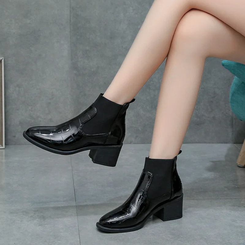 Chelsea Womens Boots Autumn/Winter UK Lace Leather Mid Heel Boots Round Toes High Heels Shiny Leather Womens Boots 241206