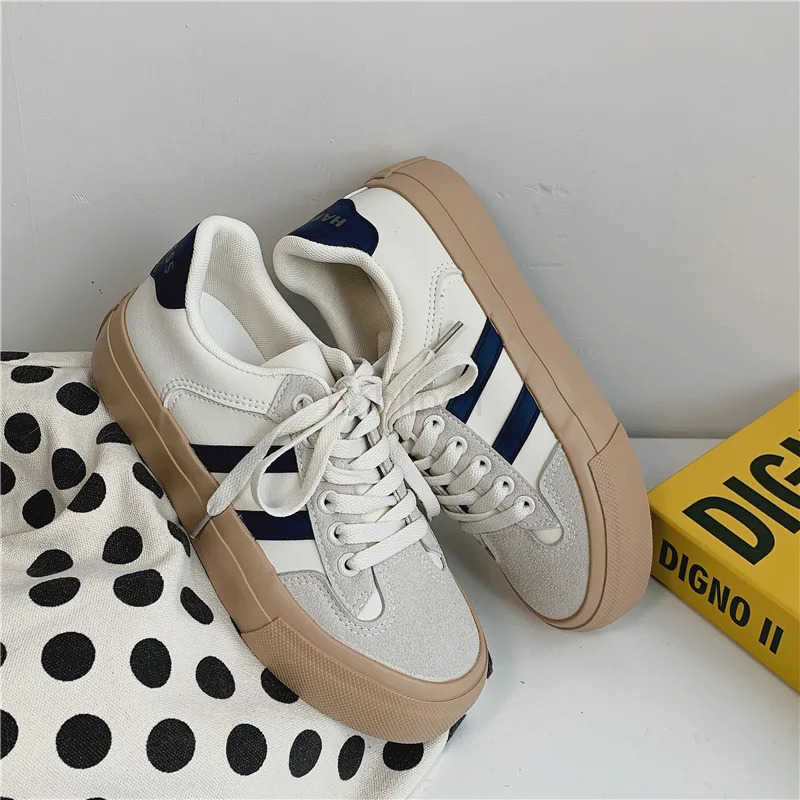 New Wen Fion Casual Shoes 2024 Trend Wens Vcanize Shoes Luxury Shoes for Wan Low Cut Lace -up Wen Casual Sneakers Z241208