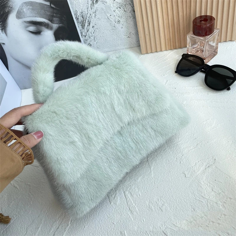 Womens mink fur bag solid color handbag plush casual womens handbag shoulder bag fashionable and exquisite shopping bag 241206