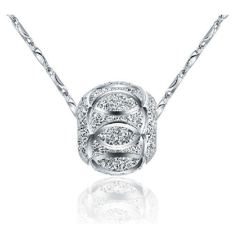Korean version round ball necklace, light , niche design, versatile, rotating bead pendant, simple collarbone necklace accessory