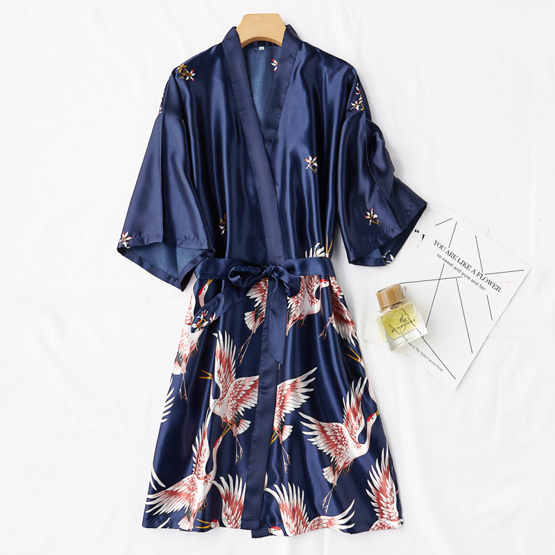 2025 Designer s new trend summer sexy women s ice sleepwear with mid sleeve large bathrobe simulated silk bridal morning gown