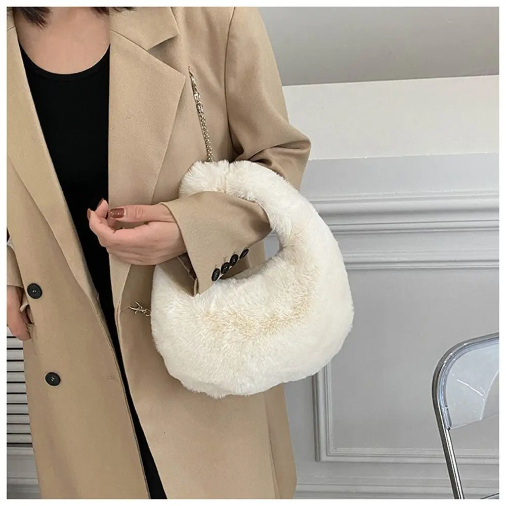 Fur handbag womens small half moon bag warm plush wrist fashionable fur short clutch cute coin wallet 241206