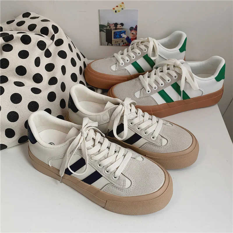 New Wen Fion Casual Shoes 2024 Trend Wens Vcanize Shoes Luxury Shoes for Wan Low Cut Lace -up Wen Casual Sneakers Z241208
