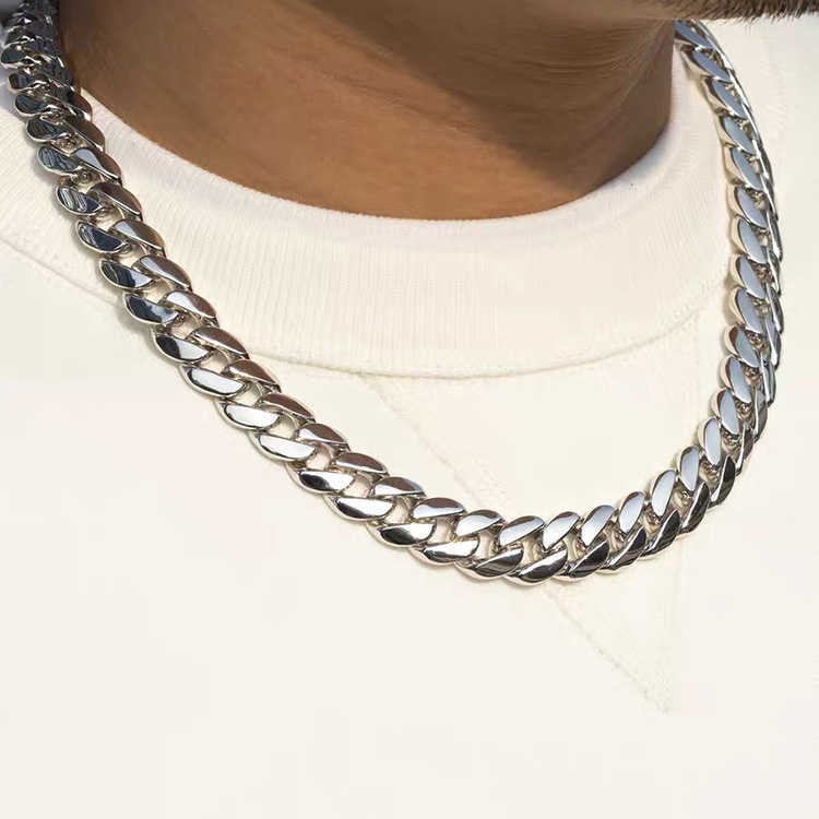 Custom Rose Gold Plated 18MM Wide Miami k Solid Sier Men Moissanite Lock Cuban Chain Necklace Jewelry