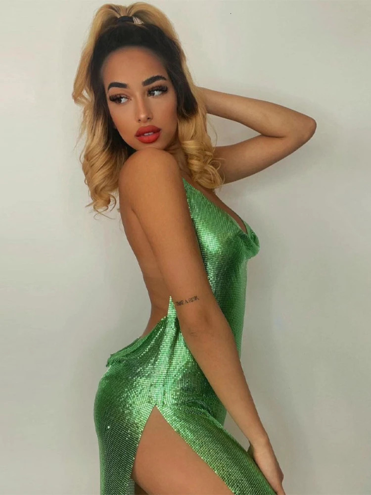 Sexy and fashionable womens elegant short skirt with hanging collar backless bottom chest sequined party girl dance dress 241206