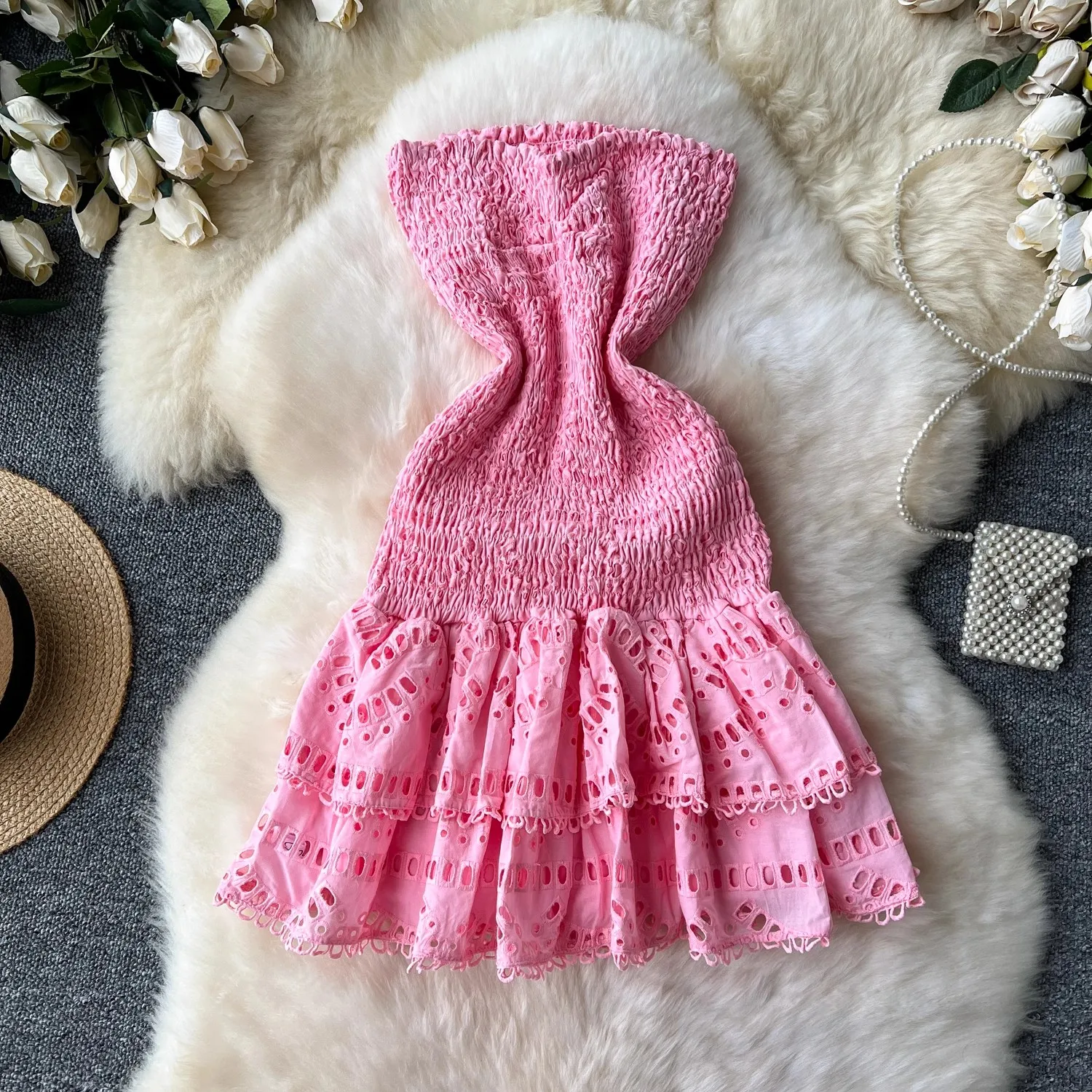 Basic Casual Dresses Summer Holiday Cotton Sexy Embroidery Dresses Women Beach Hollow Out Strapless Backless Stretch Layer Ruffles Cake Mini Vestidos 