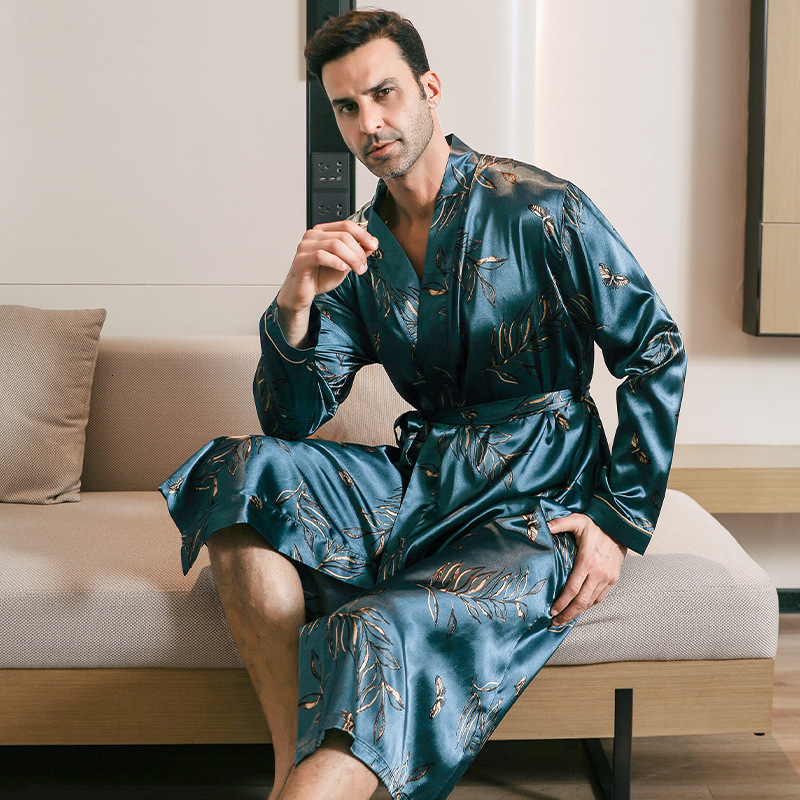 2025 fashion Designer s new spring and autumn men s thin ice long sleeved pajamas summer cool simulation silk home clothes plus size bathrobe
