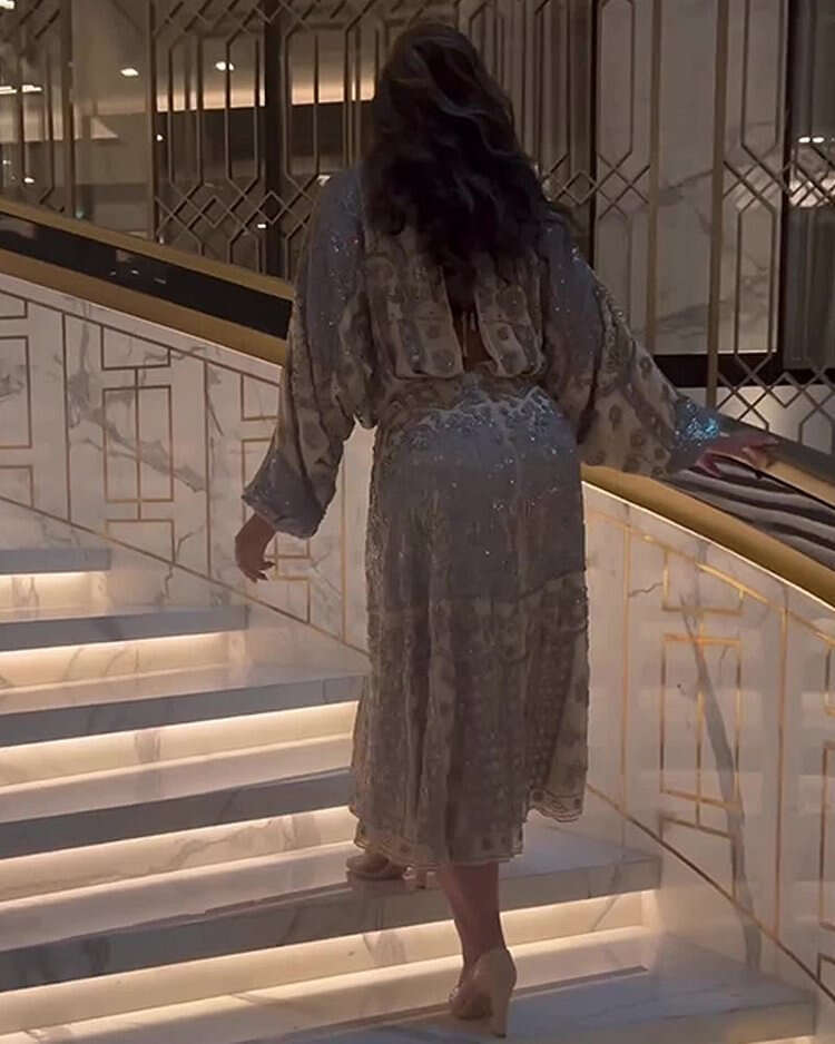 European, American, Middle Eastern Digital Printed V-neck Bubble Sleeve Women's Long sleeved Dress 2024 New Casual Versatile Fashion Clothing