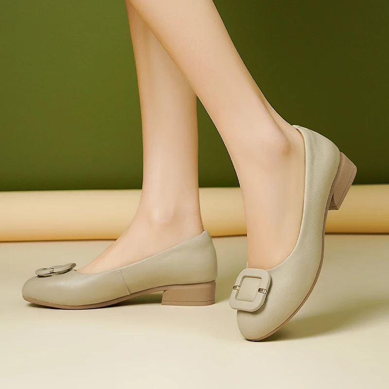 AIYUQI Beanie Shoes Women Genuine Leather Spring Shoes Women Large Size Non-Slip Women's Shoes