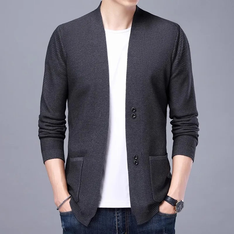 Autumn and winter knitted cardigan mens fashion slim fit sweater mens solid color V-neck casual Korean knitted cardigan mens 241205
