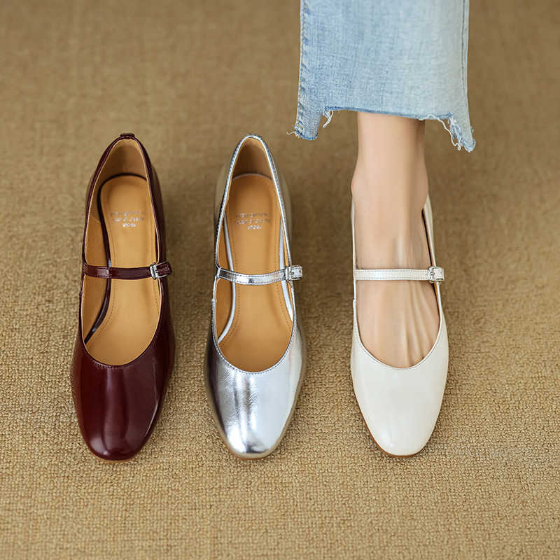 33 40New Cow Lacquer Leather Mary Jane Shoes for Women Round Head Shallow Mouth Medium Coarse Solid Color Commuter Fashion Shoes