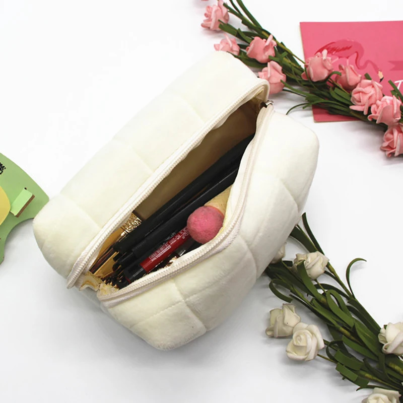 Cute fur makeup bag womens zipper large solid color travel cute mini 241206