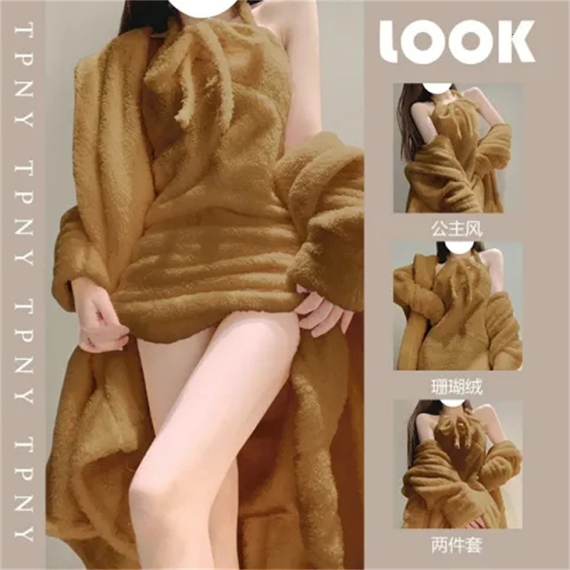 2025 Designer s new coral fleece vest dress winter solid color pajamas thick pajamas bathrobes home fashion clothes women s warm suit