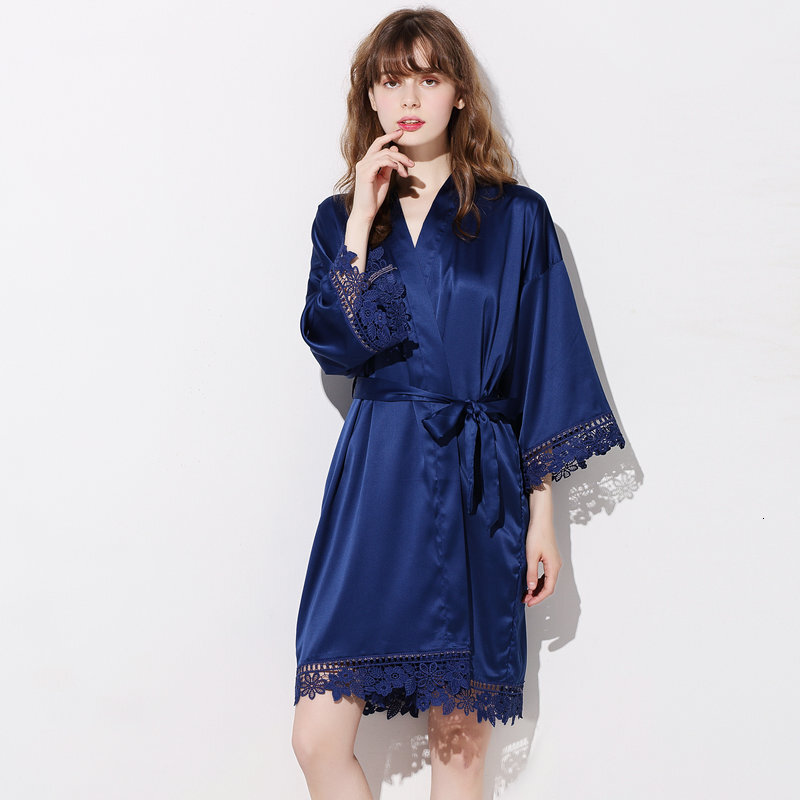 2025 Designer s new color fashion dressing gown bride bridesmaid matte thong robe lace robe