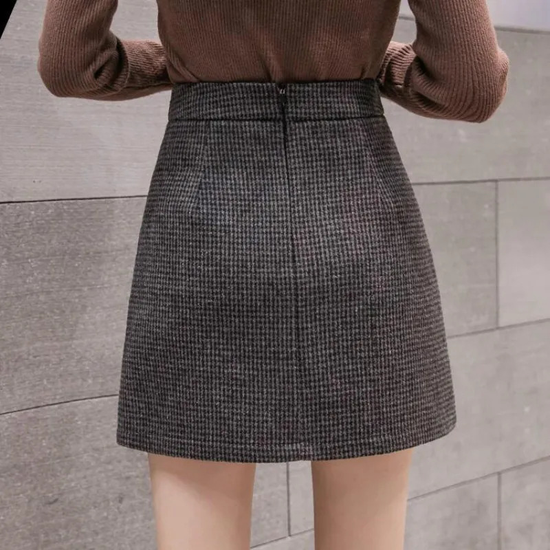 Autumn Winter Fashion Plaid A-Line Mini Skirt Womens High Waist Wool Skirt Womens Casual All match Basic Skirt 241205