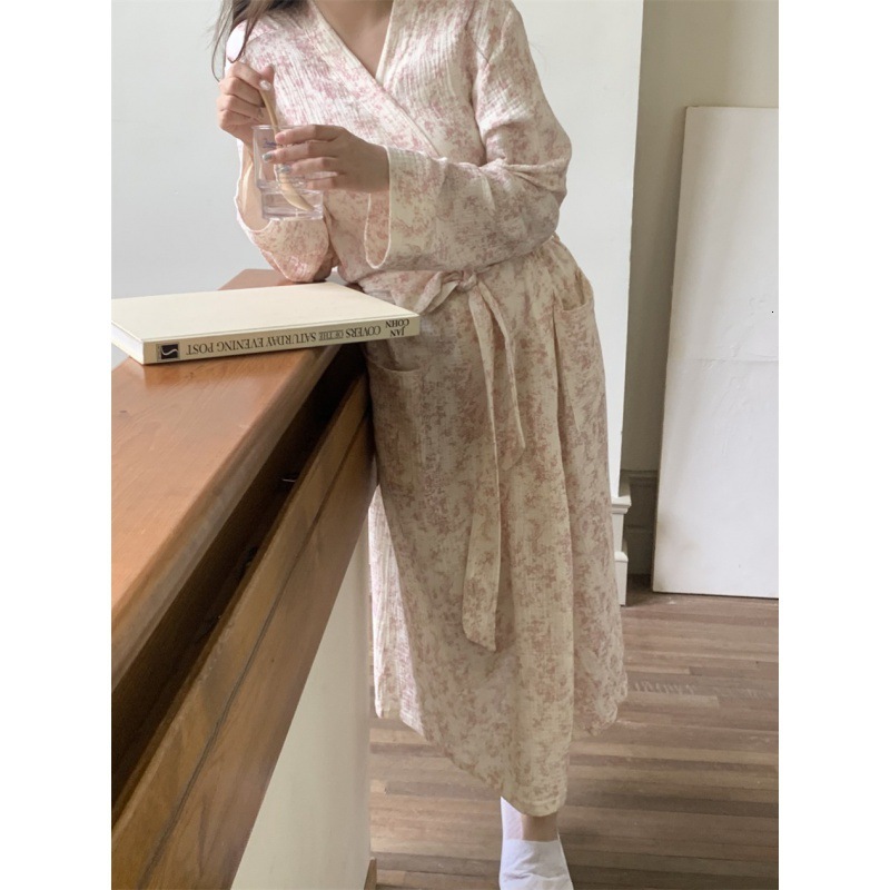 2025 Designer s fashion autumn new INS Korean gentle lazy long sleeved home nightgown bathrobe sweet girl