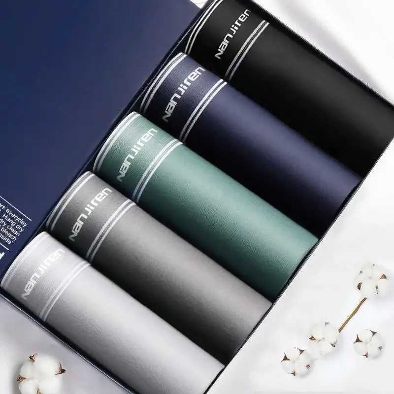 4 pieces of mens underwear sexy shorts cotton underwear mens breathable boxing shoes solid boxing shirts branded underwear X241207