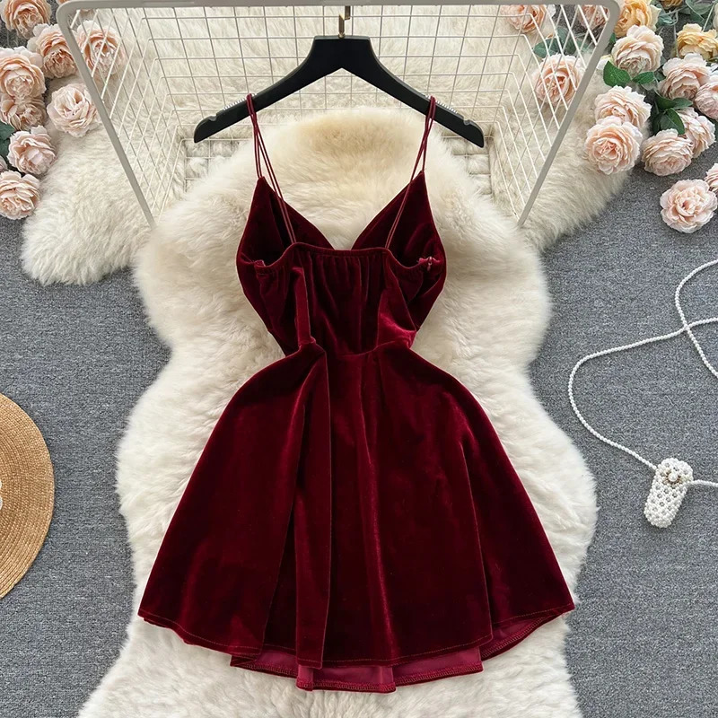Womens Mini Party Dress French Retro Black Red Pendant Velvet Dress Waist Womens Sexy Short Skirt A63 241206