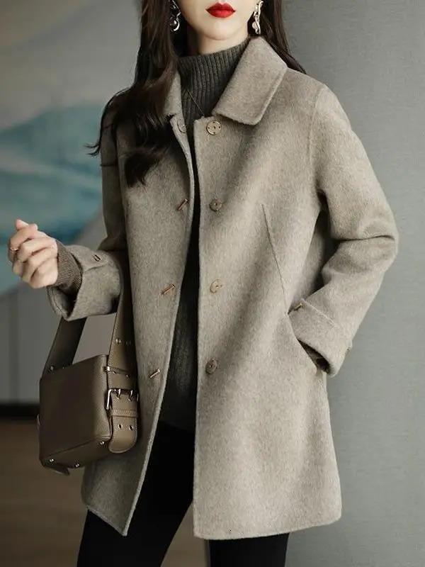 High End Minimalist and Fashionable Woolen Coat for Women in Autumn Winter Small French Style Casual Blends 241202
