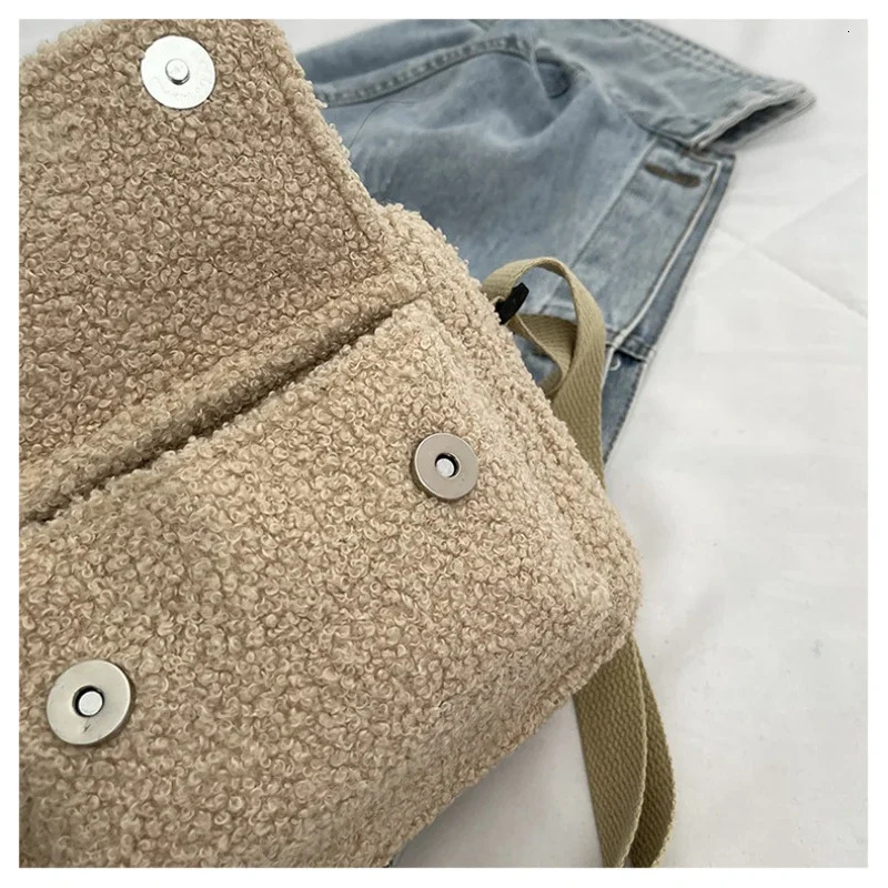 Fashion Plush Fabric Womens Shoulder Cross Bag Small Lamb Wool Fluffy Fur Winter Handbag 241206