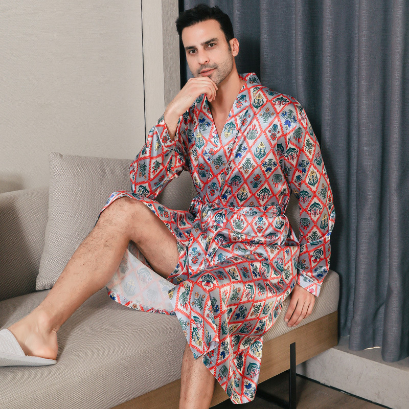 2025 Designer s new men s fashion long sleeved pajamas pajamas spring and autumn styles youth bathrobes casual home wear