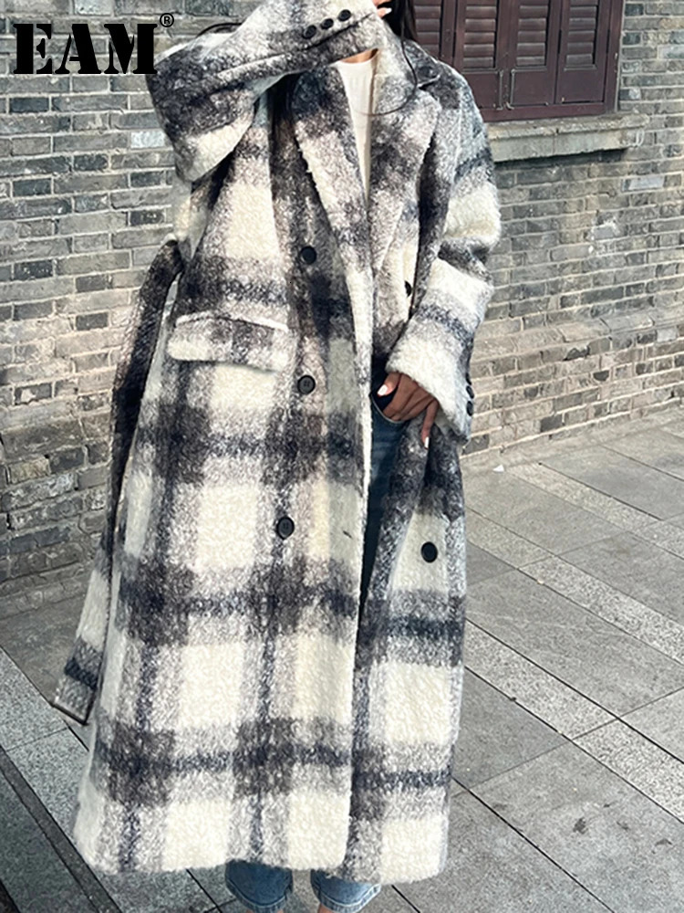 EAM white block plain woolen coat loose fit lapel long sleeved womens jacket fashionable trend winter 30A2126 241204