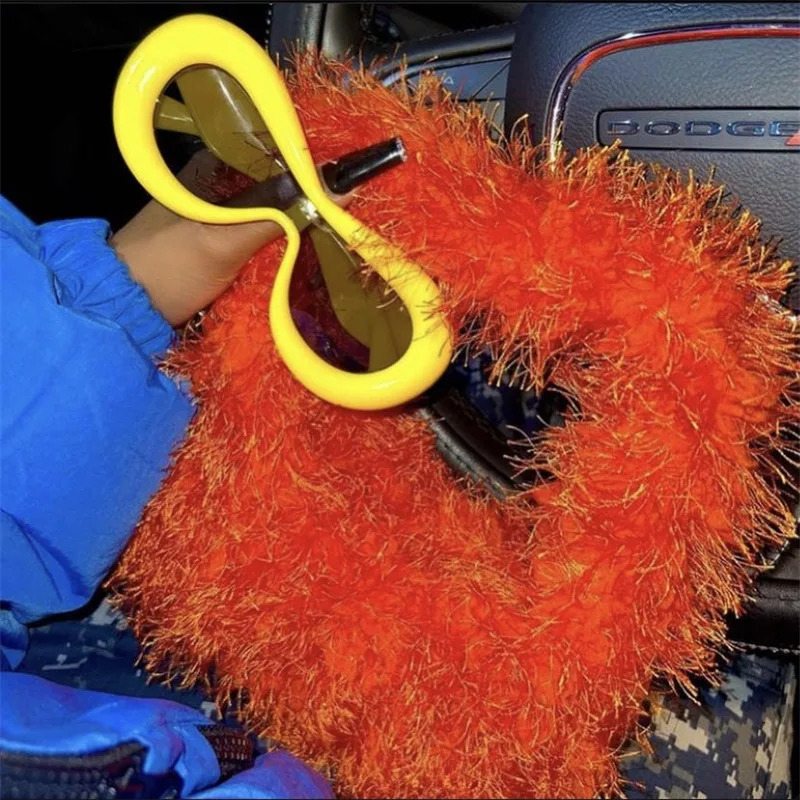 Winter Small Tramp Bag Fashion Knotting Artificial Fur Handbag Womens Fur Short Handbag Soft Clutch Plush Warm Bag 241206