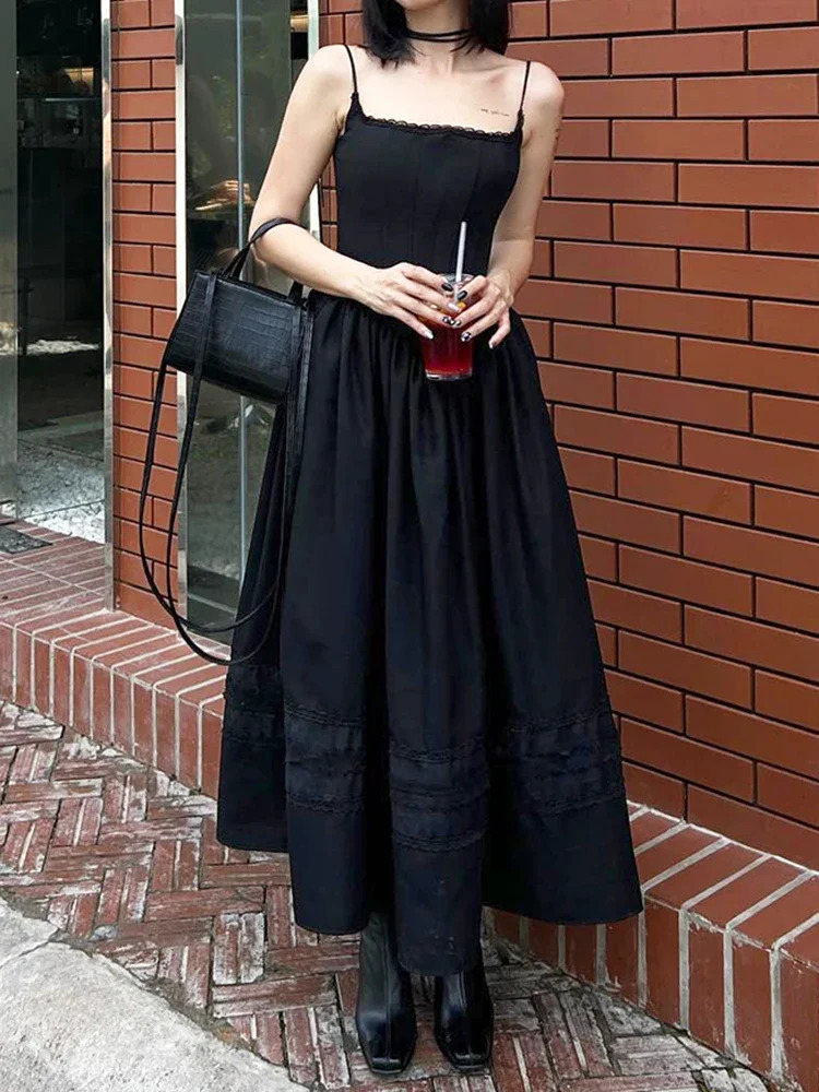 Black lace pleated dress decoration A-Line spaghetti strap backless retro punk long dress for womens night dance Korean Gothic sun dress 241205