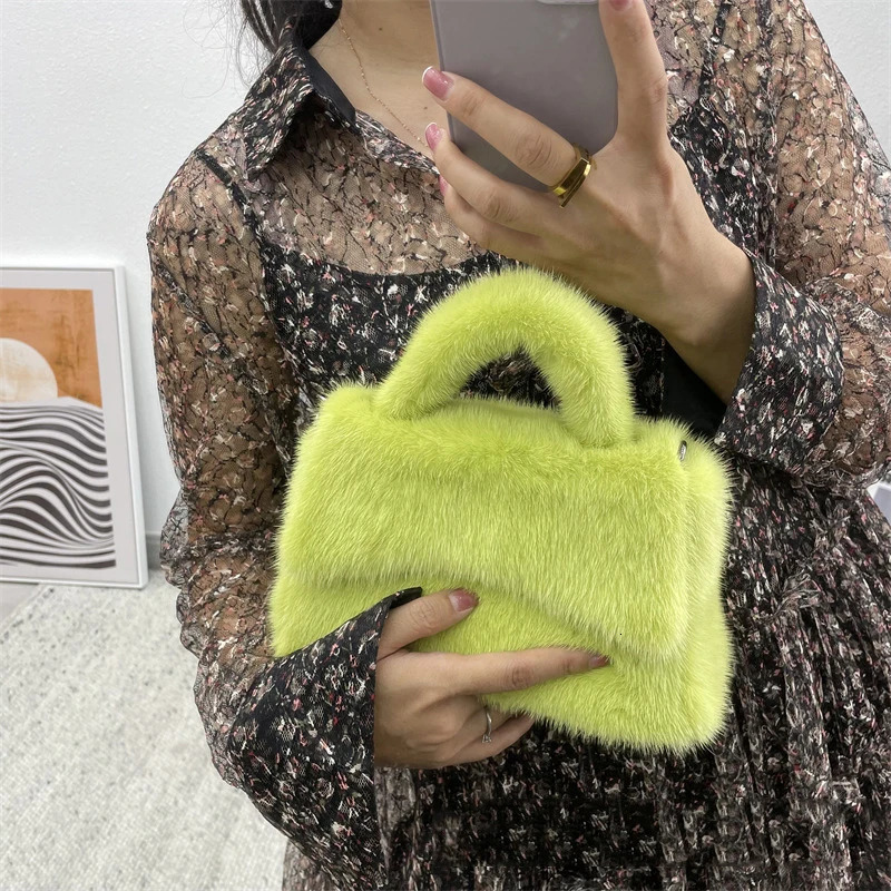 Womens mink fur bag solid color handbag plush casual womens handbag shoulder bag fashionable and exquisite shopping bag 241206