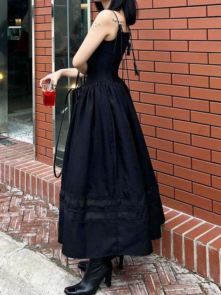 Black lace pleated dress decoration A-Line spaghetti strap backless retro punk long dress for womens night dance Korean Gothic sun dress 241205