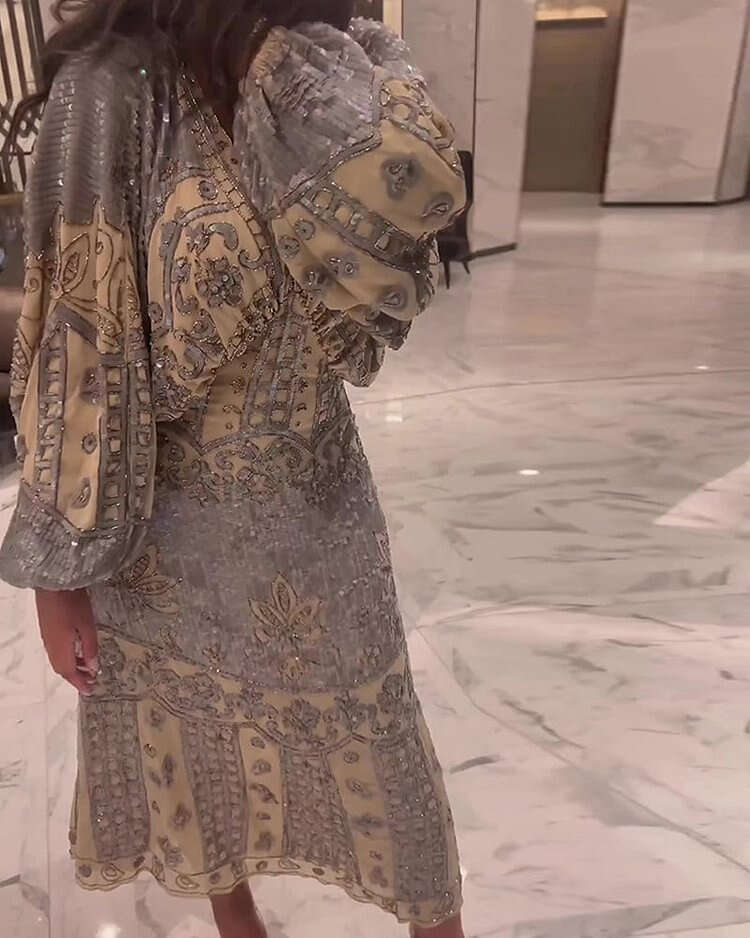 European, American, Middle Eastern Digital Printed V-neck Bubble Sleeve Women's Long sleeved Dress 2024 New Casual Versatile Fashion Clothing