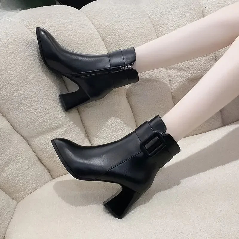 Fashionable white womens boots 2024 Korean version mid calf high heels thin fur autumnwinter rubber upper material 241206