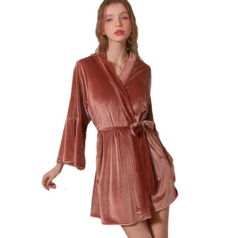 2025 Designer's new women's gold velvet minimalist nightgown, outer robe, paired with sexy fashion erotic pajamas, plus size bathrobe