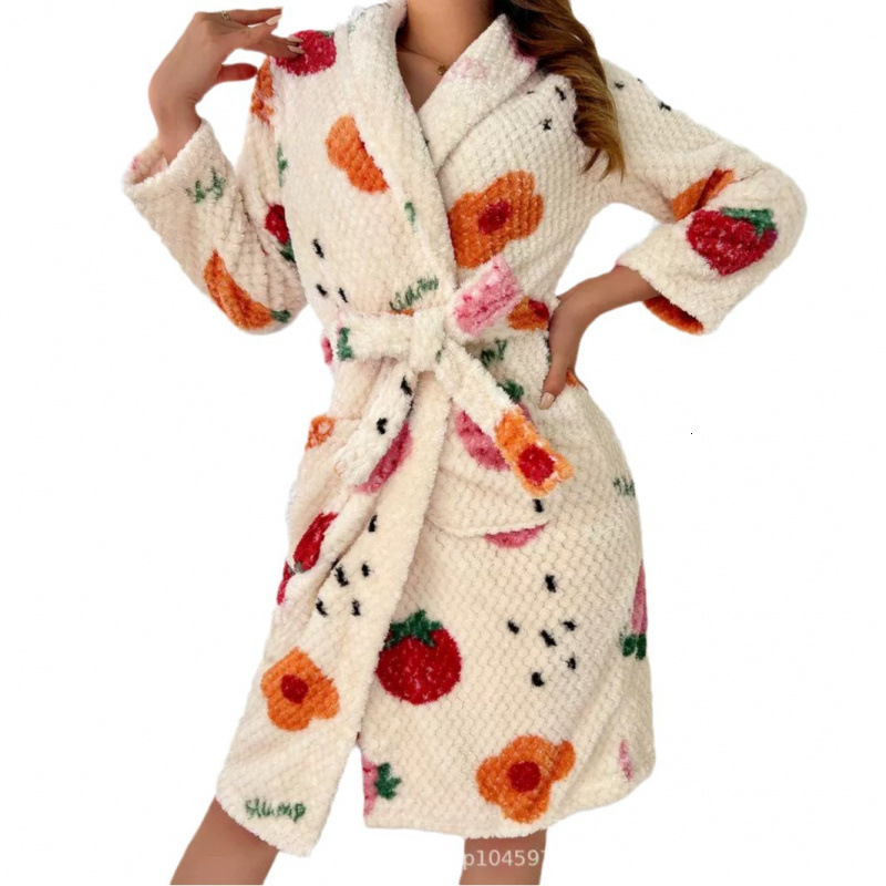 2025 Designer s new autumn and winter velvet fashion fruit pajamas for women thick flannel pajamas and extended bathrobes