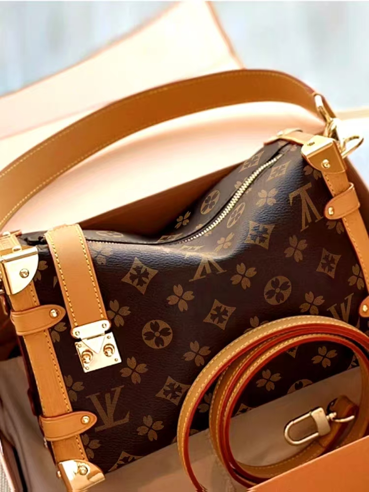 Luxury Designer Bags handbags Womens crossbody bags Versatile Composite Bag Women Bag Purses Mini designer Wallet bag old Flower Baguette Wallet028