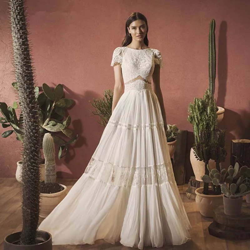 Sexy Backless A Line Bohemian Wedding Dress Lace Appliques Chiffon Ivory Beach Bridal Gowns Crew Neck Short Sleeves Illusion Empire Waist Boho Bride D